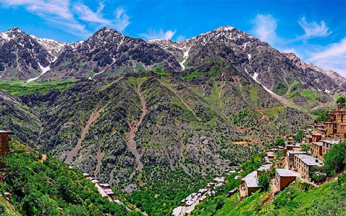 روستای اورامان تخت