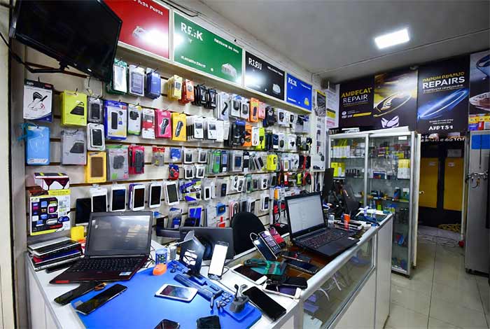 تعمیرات موبایل و کامپیوتر